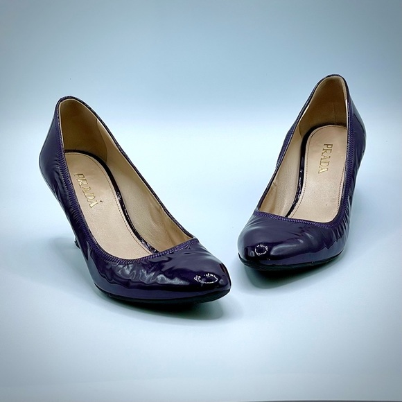 Prada purple patent leather heels - Picture 2 of 7